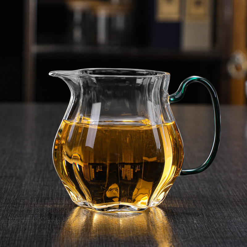 Pahar Gongdao în stil japonez din sticlă borosilicat, parte a unui set Gongfu de ceai