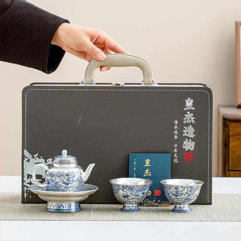 Ručne maľovaný čajník s motívom lotosu a palácovým lampiónom, porcelánové telo so striebornou povrchovou úpravou – Kung Fu čajový set