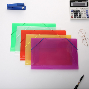 Mapă A4 transparentă cu bandă elastică twill, model 988, culoare solidă, finisaj mat