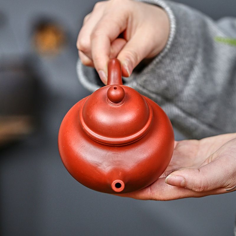 Ceainic Yixing din lut purpuriu, stil Dahongpao Guangsu, pictat manual, cutie cadou