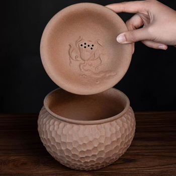 Recipient retro din ceramică rustică pentru resturi de ceai, cu bazin de apă, filtrare și separare uscat–umed, design cu două straturi
