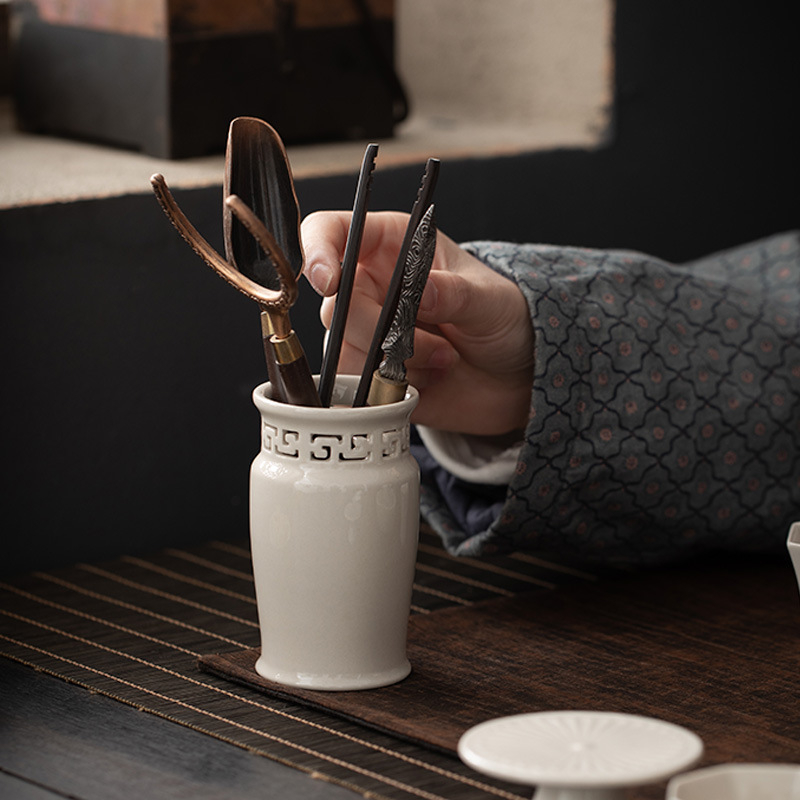 Set Gongfu pentru ceremonia ceaiului: șase ustensile esențiale, recipient ceramic pentru ceai, lemn de abanos, glazură din cenușă vegetală, unelte de preparare a ceaiului