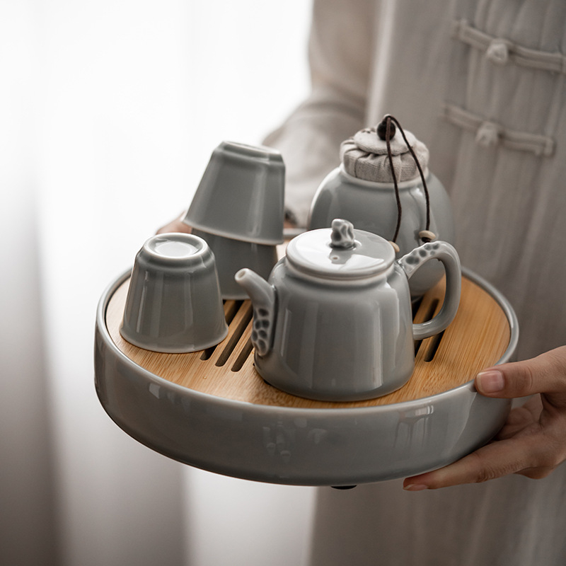 Tăviță ceramică rotundă pentru ceai uscat, design modern minimalist, culoare gri gheață