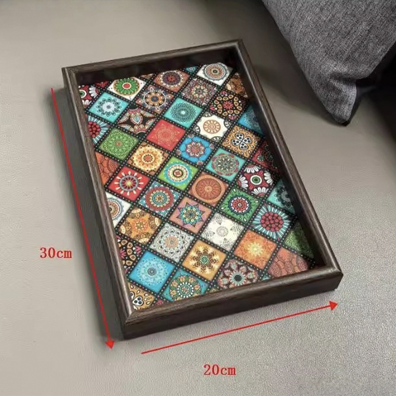 Tavă de ceai dreptunghiulară din lemn de nuc, lucrată manual, în stil vintage, cu spațiu de depozitare pentru ceai și bijuterii