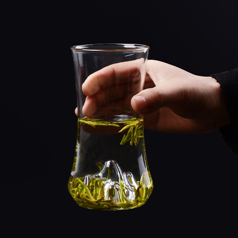 Un pahar nou din sticlă pentru ceai verde, pahar transparent rezistent la temperaturi, design creativ cu formă de munte pentru uz casnic