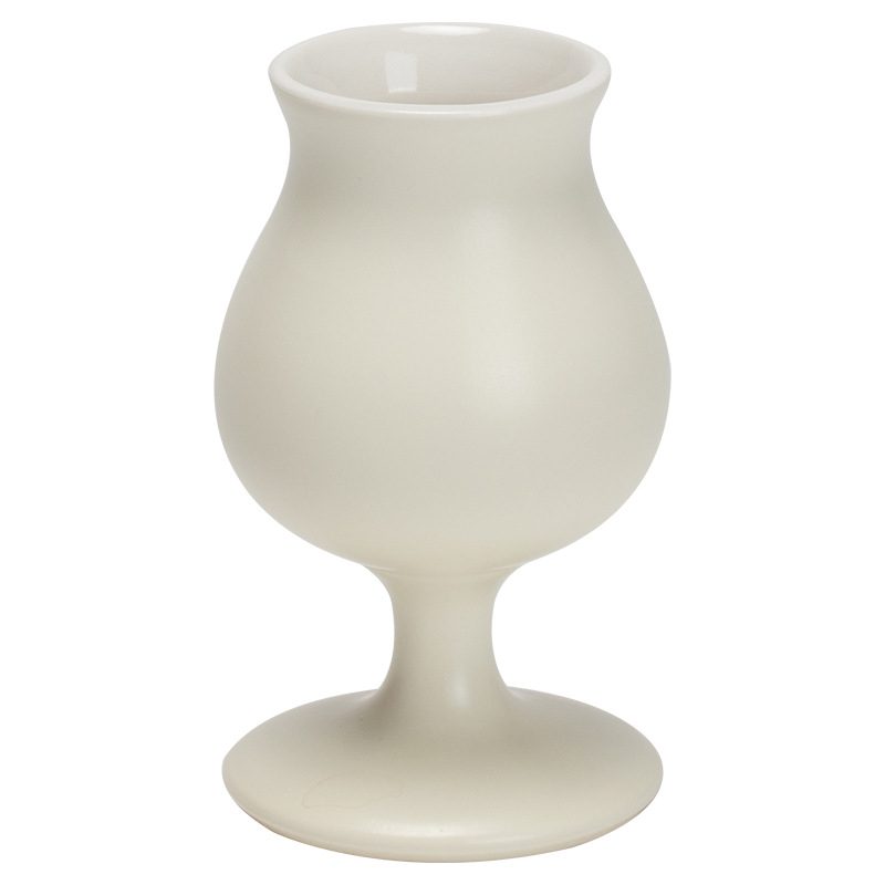 Porcelain Worm Ceai japonez stil crem-galben cu picior înalt, ceașcă de ceai ceramic Gongfu, design simplu, aromat, o singură ceașcă