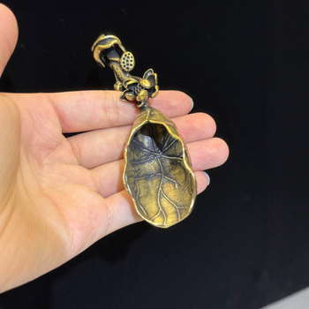 Lingură de ceai din alamă cu floare de lotus – ornament antic pentru ceremonia ceaiului, sculptură decorativă