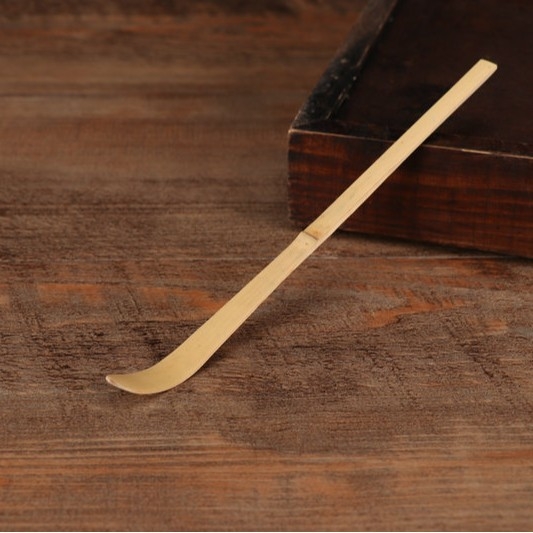 Set japonez pentru matcha pentru ceremonia ceaiului, cu tel din bambus pentru amestecat, suport, linguriță și cupă de măsurat — set de trei piese