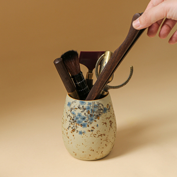 Set ceramic pentru ceai, cu design albastru și alb, accesorii șase gentlemeni: clește pentru ceai, linguriță pentru ceai, cuțit Pu'er