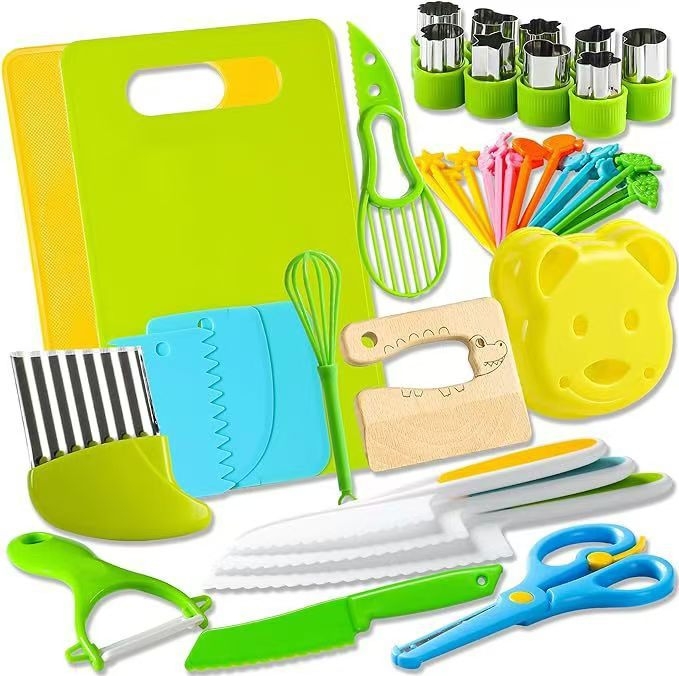 Set de ustensile de bucătărie cu tocător, cuțit, mănuși, cuțit pentru fructe, matriță de embosare și husă de depozitare