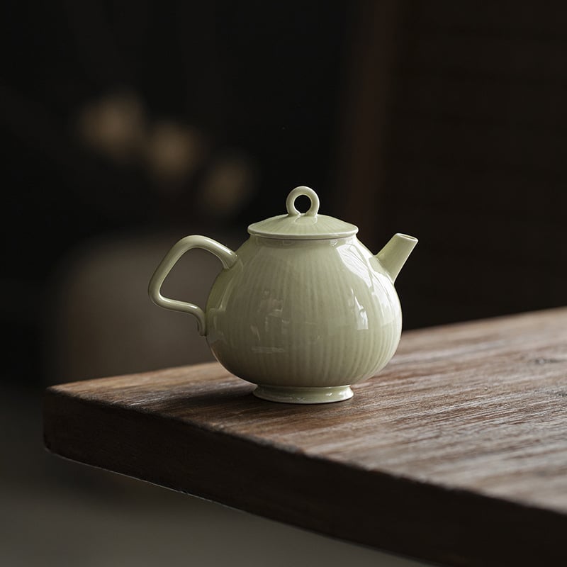 Ceainic chinezesc handmade, glazură verde — stil retro Kung Fu, ceainic ceramic mic din porțelan cu filtru sferic