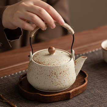 Ceainic ceramic în stil chinezesc Kung Fu, cu mâner, pentru uz casnic, set de ceai retro cu filtru, un vas