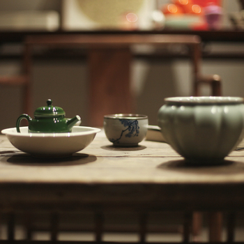 Ceainic vintage verde papagal, ceramic din Jingdezhen