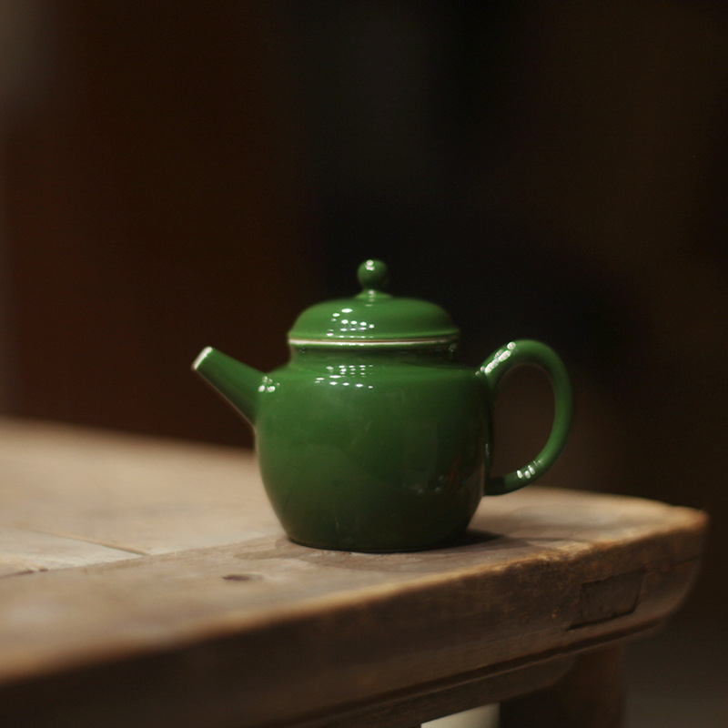 Ceainic vintage verde papagal, ceramic din Jingdezhen