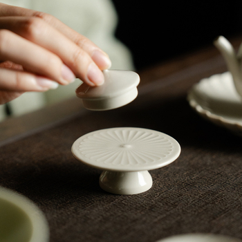 Chang Pu Ju suport pentru capacul ceainicului cu picioare înalte, accesoriu ceramic pentru ceremonia ceaiului din lut Yixing, stil minimalist chinezesc