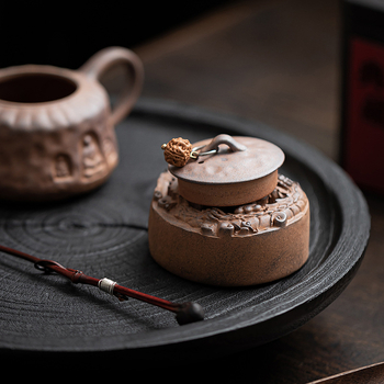 Suport ceramic pentru capacul ceainicului, cu pernă izolatoare termică și ornament Tea Pet, stil retro ceremonie de ceai.