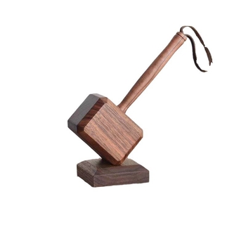 Deschizător de sticle în formă de Ciocanul lui Thor — din lemn, magnetic, personalizabil, obiect decorativ pentru casă