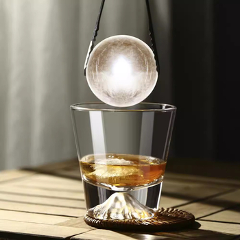 Pahar de whisky în stil japonez Fuji Mountain, 201–300 ml, din sticlă, cu siglă