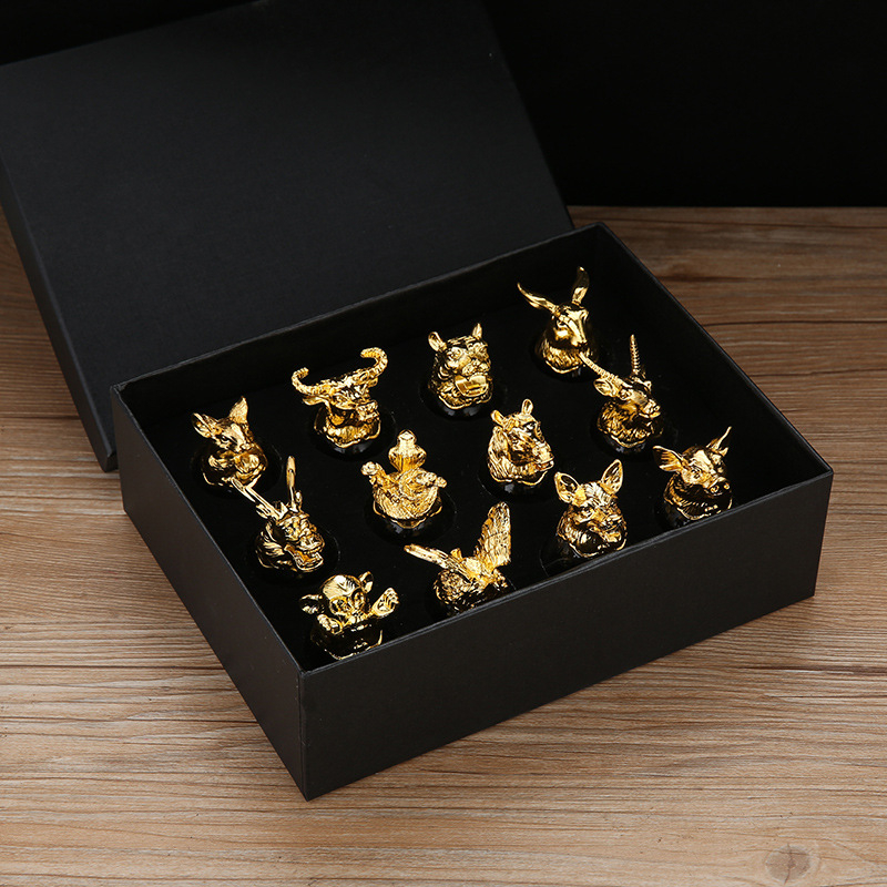 Set de 12 pahare zodiac pentru băuturi spirtoase – stil retro lux, pahare din sticlă 1–100 ml