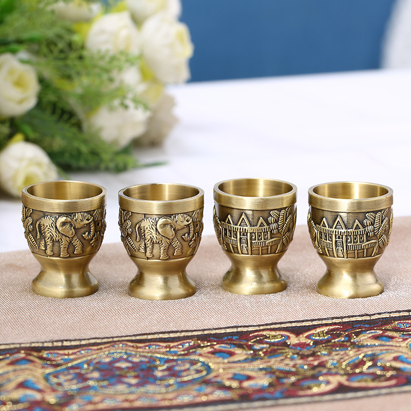 Pahar de lichior din aliaj de zinc, stil ruso-european, nuanță bronzată – decor pentru casă