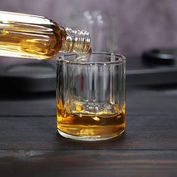 Decanter din sticlă pentru whiskey, în formă de pistol, set revolver din sticlă borosilikată de înaltă rezistență