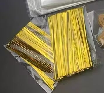 Pungi transparente pentru ambalarea de acadele, gustări cu căpșune, biscuiți copți și bomboane de casă; pungă de bomboane cu temă Om de zăpadă