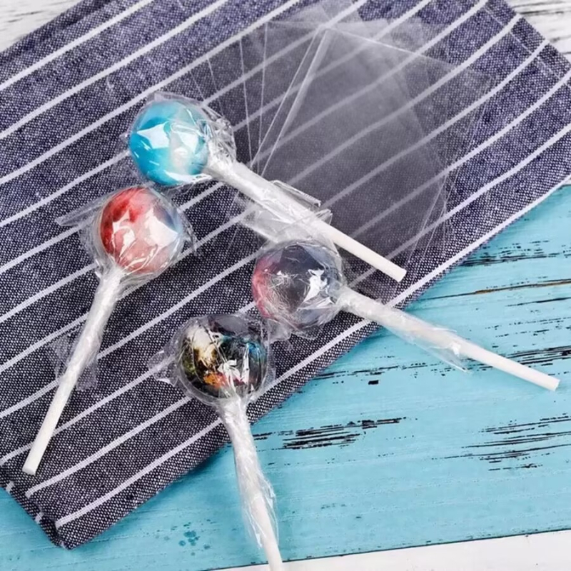 Pungi transparente pentru ambalarea de acadele, gustări cu căpșune, biscuiți copți și bomboane de casă; pungă de bomboane cu temă Om de zăpadă