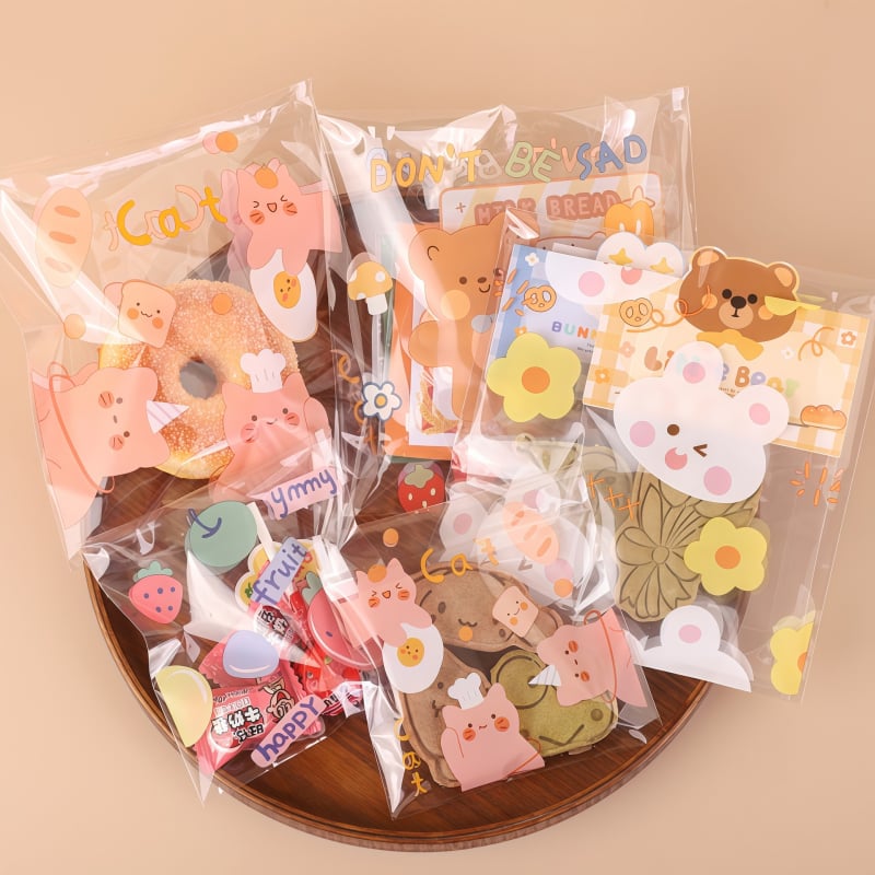 Pungi transparente autoadezive pentru ambalare, mari dimensiuni 14×14+3 cm și 10×10+3 cm, pentru gustări precum chifle cu ananas, prăjituri cu gălbenuș și biscuiți