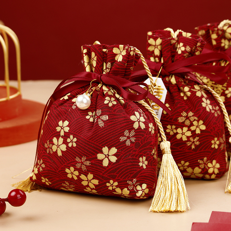 Sac de bomboane pentru nuntă și pungă de catifea în stil chinezesc, aer vintage al Republicii Chineze, închidere cu șnur rotund