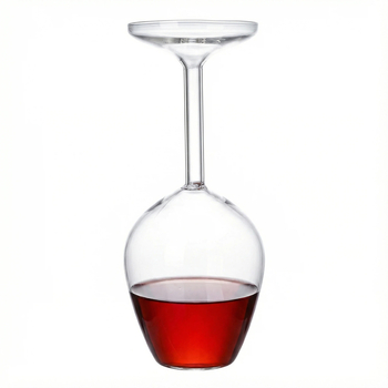 Decanter din sticlă cu design inversat și pahar înalt, personalizabil pentru vin roșu