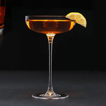 Pahar plastic pentru cocktailuri, pahar înalt pentru Margarita și Martini, design modern și creativ