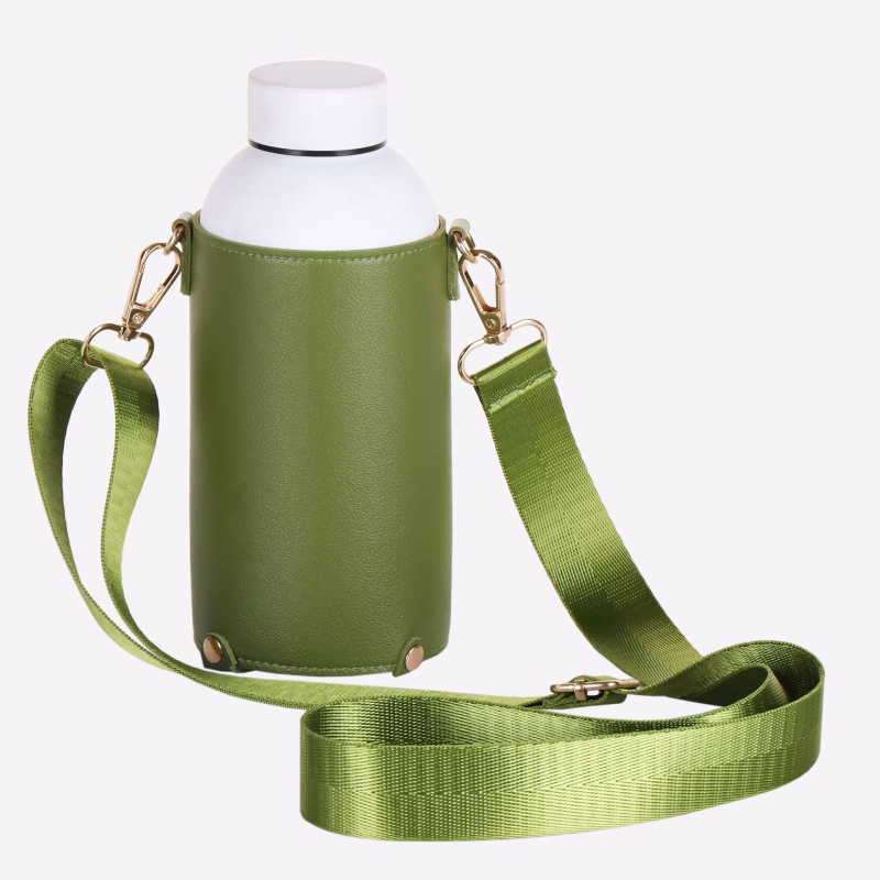 Husă pentru pahar din piele sintetică, 600 ml, diametrul 7 cm, curea crossbody, imprimare a logo-ului
