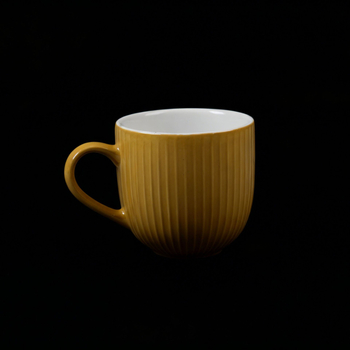 Cană ceramică cu relief sub formă de dungi verticale, în stil nordic minimalist, pentru casă și birou – cană de cafea.