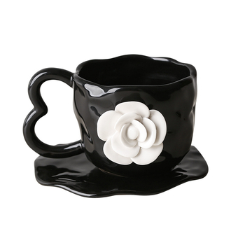 Ceașcă de cafea din porțelan lucrată manual, cu farfurioară, model floral, stil nordic