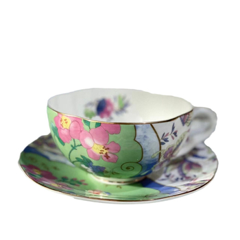 Set de ceainic din porțelan osos cu model floral, patru piese (ceainic, cești și farfurioare)