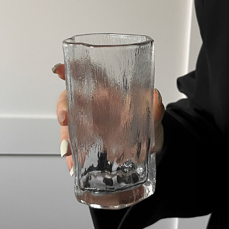 Pahar din sticlă, design INS, nesimetric, fără mâner, pentru cafea rece, Americano, latte și alte băuturi reci