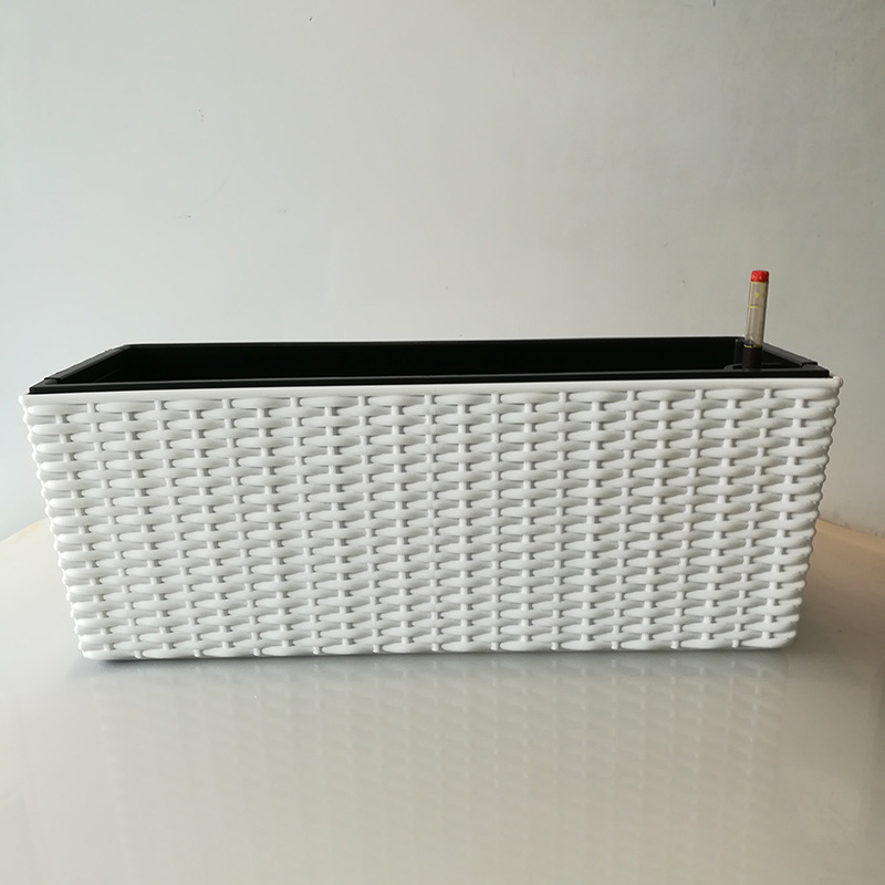 Ghiveci de balcon autoirigare cu aspect rătan, din plastic, mare, pentru legume și flori; poate fi montat pe perete, pe birou sau pe podea