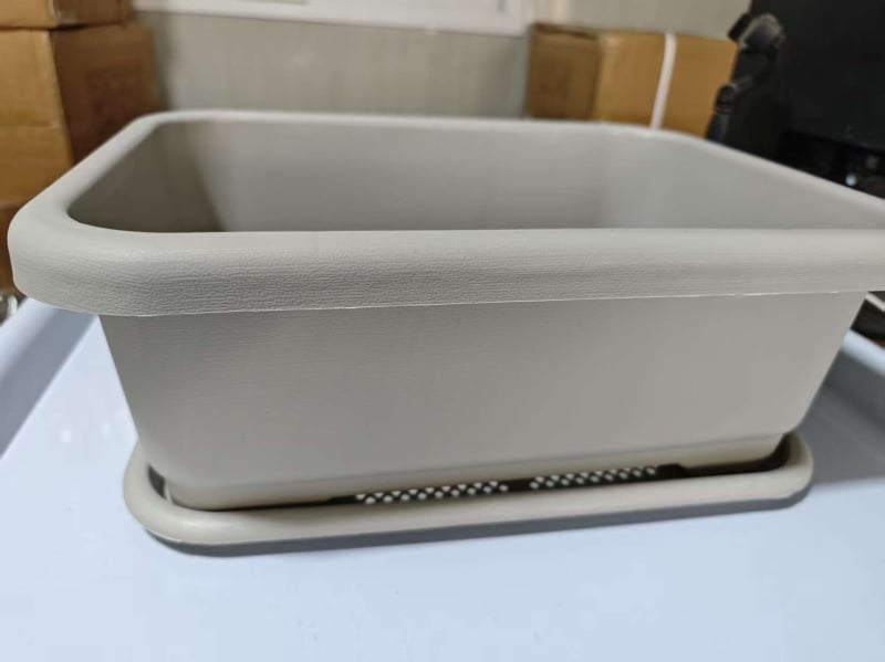 Ghiveci pătrat din plastic pentru balcon, cultivarea legumelor acasă