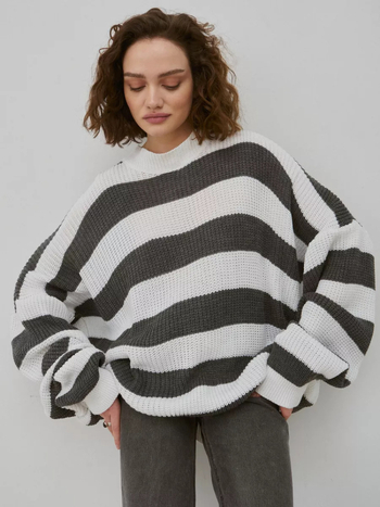 Női oversized csíkos kötött kapucnis pulóver
