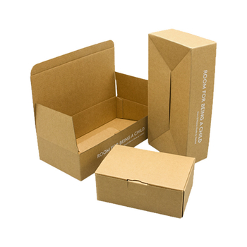 Carton personalizat direct din fabrică pentru haine, lenjerie și accesorii; cutie cu capac rabatabil și bază cu închidere, imprimare logo