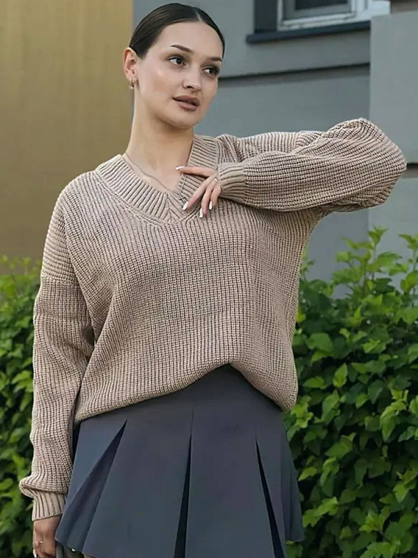 Női oversized V-nyakú kötött pulóver