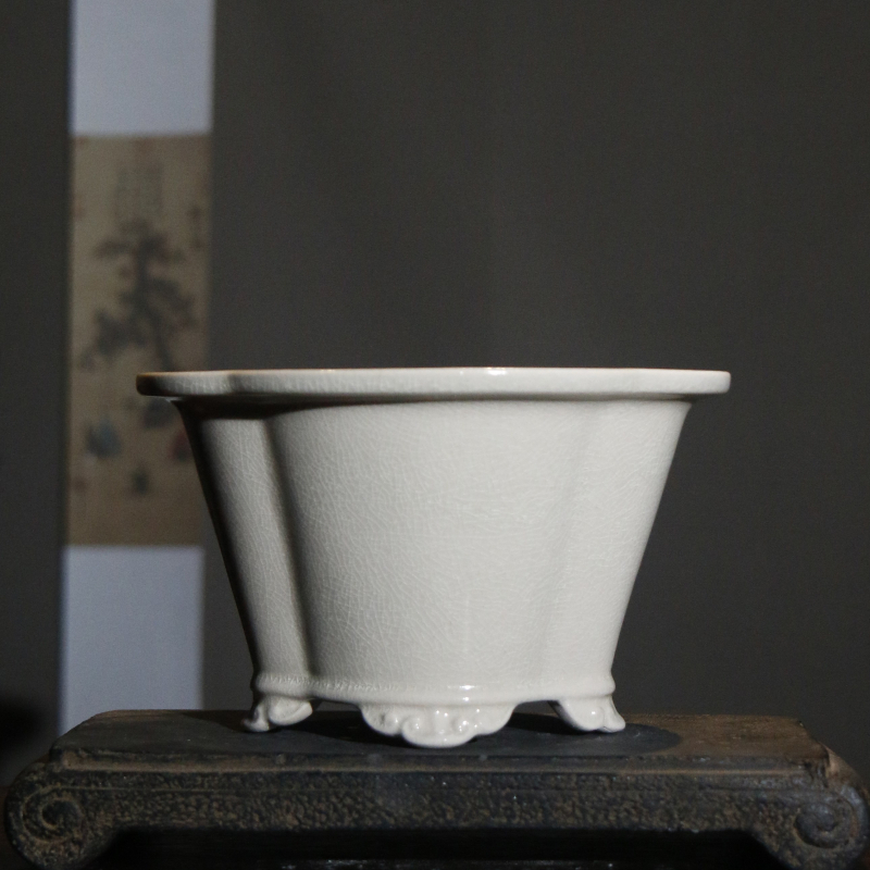 Ghiveci ceramic bonsai din lut purpuriu, în formă de begonie, glazură albastru-închis alb antic cu fisuri