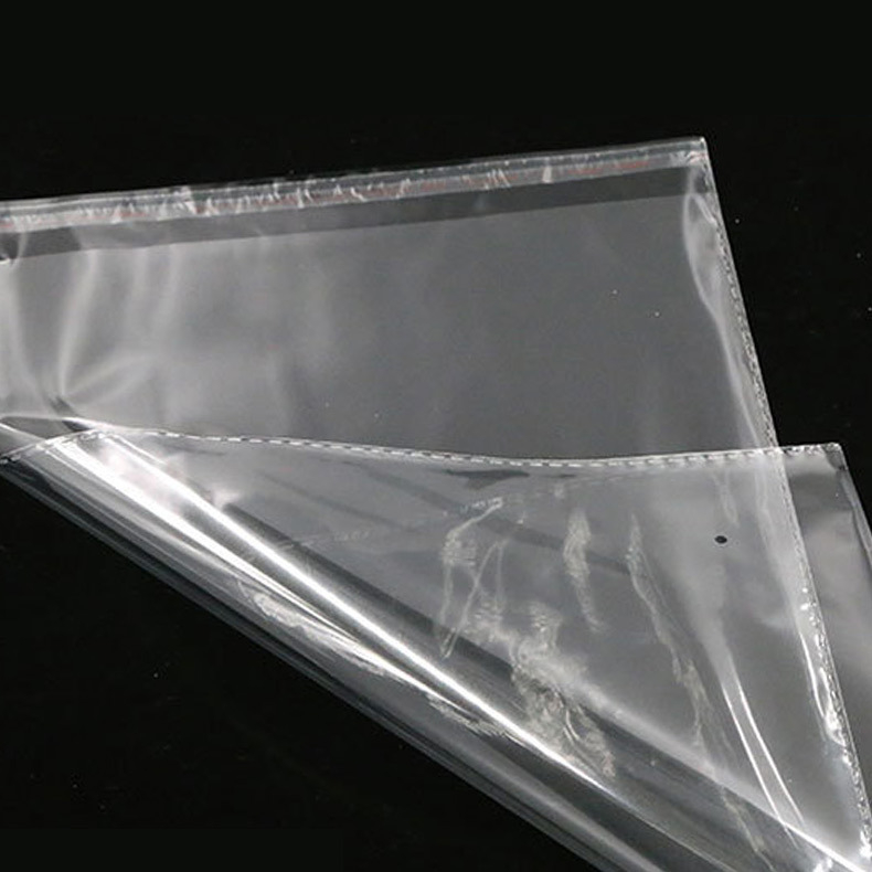 Pungi autoadezive OPP pentru haine, cadouri și accesorii — ambalaje plastice transparente, sigilate