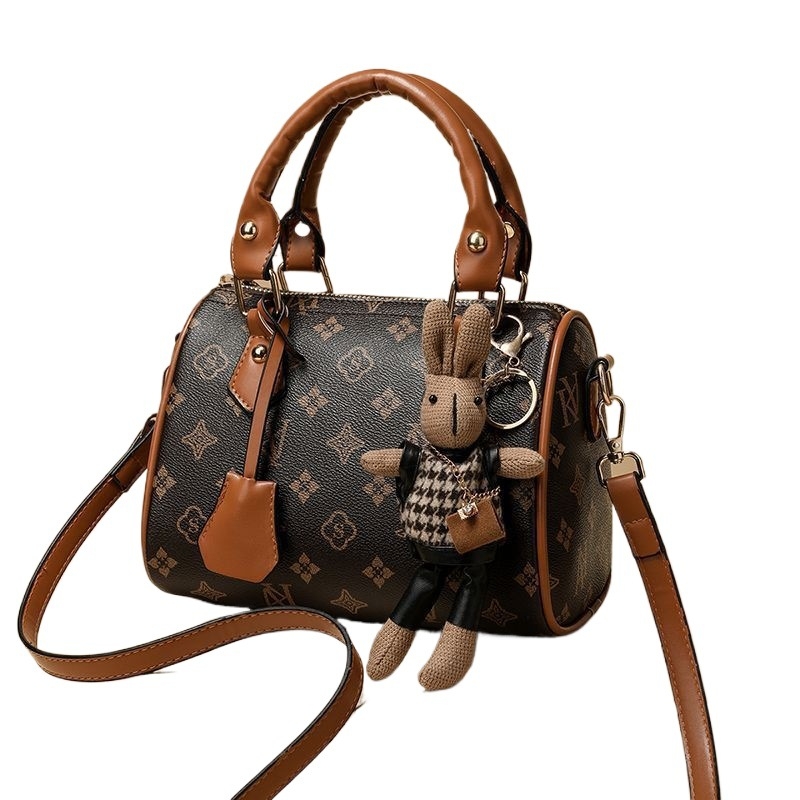 Ženska torbica 2023 – nova mekana koža s monogramom, oblik jastuka, Boston stil, torba za rame ili crossbody, otisak
