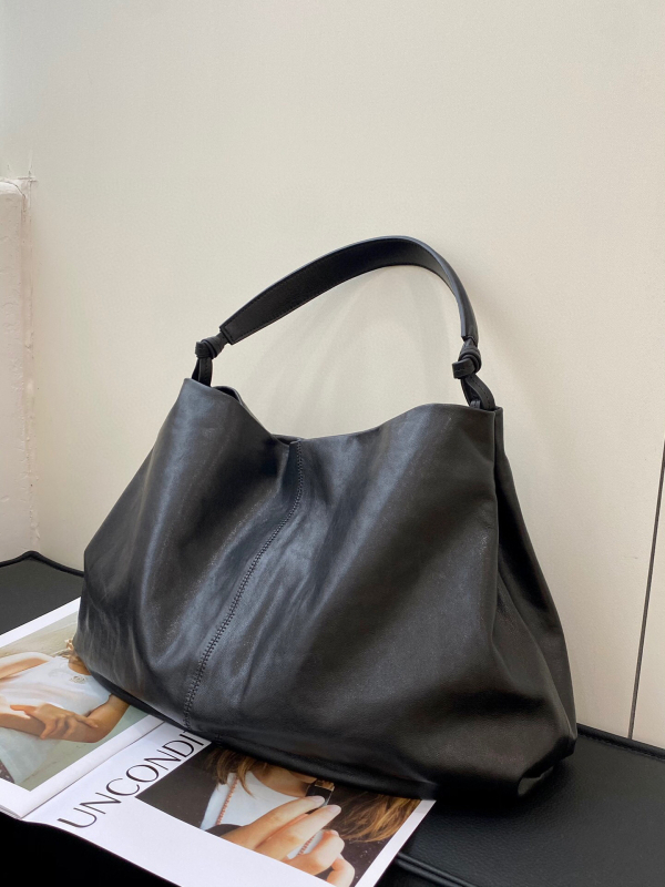 Mekana torbica od kože prvog sloja, crossbody s jednim remenom, velika kapaciteta za putovanja, ženski svakodnevni stil.