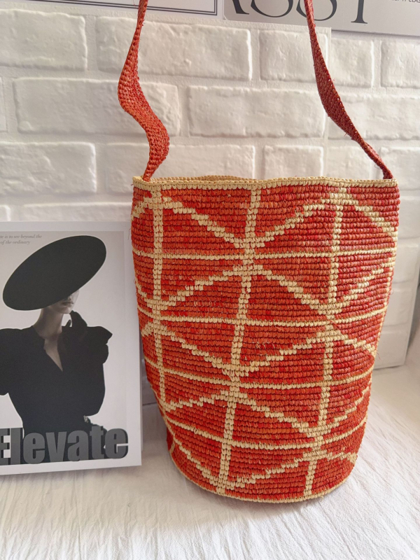 Ženska torba od rafije s blok bojama, ručno pletena kanta-torba za putovanja, za more i plažu, crossbody torba