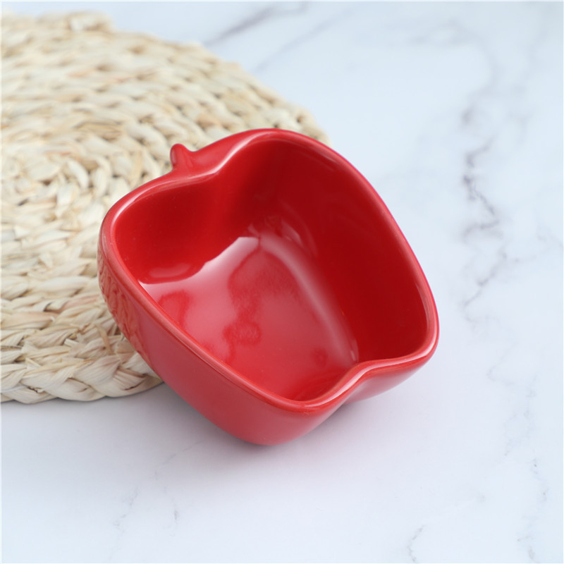 Vas ceramic pentru uz casnic, desert, budincă cu ou bătut la abur, bol pentru sosuri, porțelan alb, stil nordic minimalist.