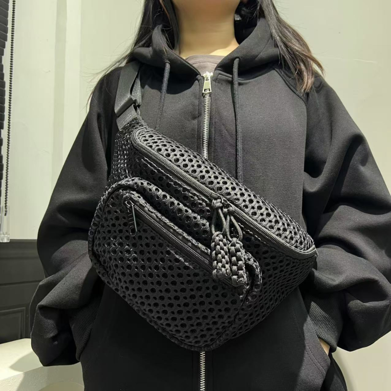 Ženska mrežasta lagana sedla torbica s više džepova, kompaktna crossbody torba od najlona