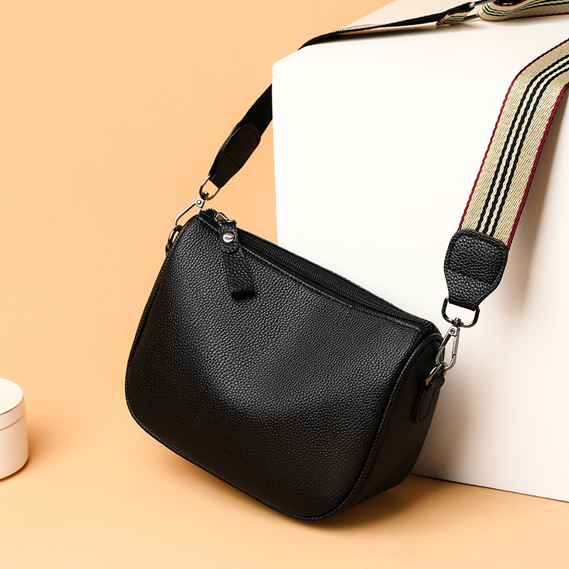 Ženska torbica od meke PU kože, sedlo stil, široka naramenica, crossbody casual-retro stil, 2026 novi model