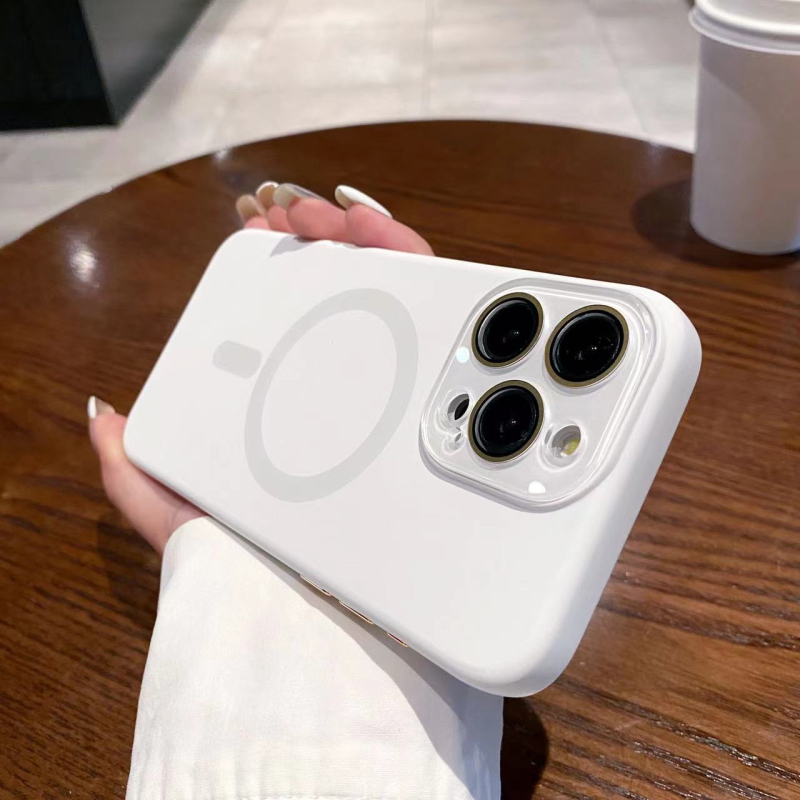 Husă din silicon lichid cu magneți pentru încărcare wireless pentru iPhone Pro Max modele 12–17